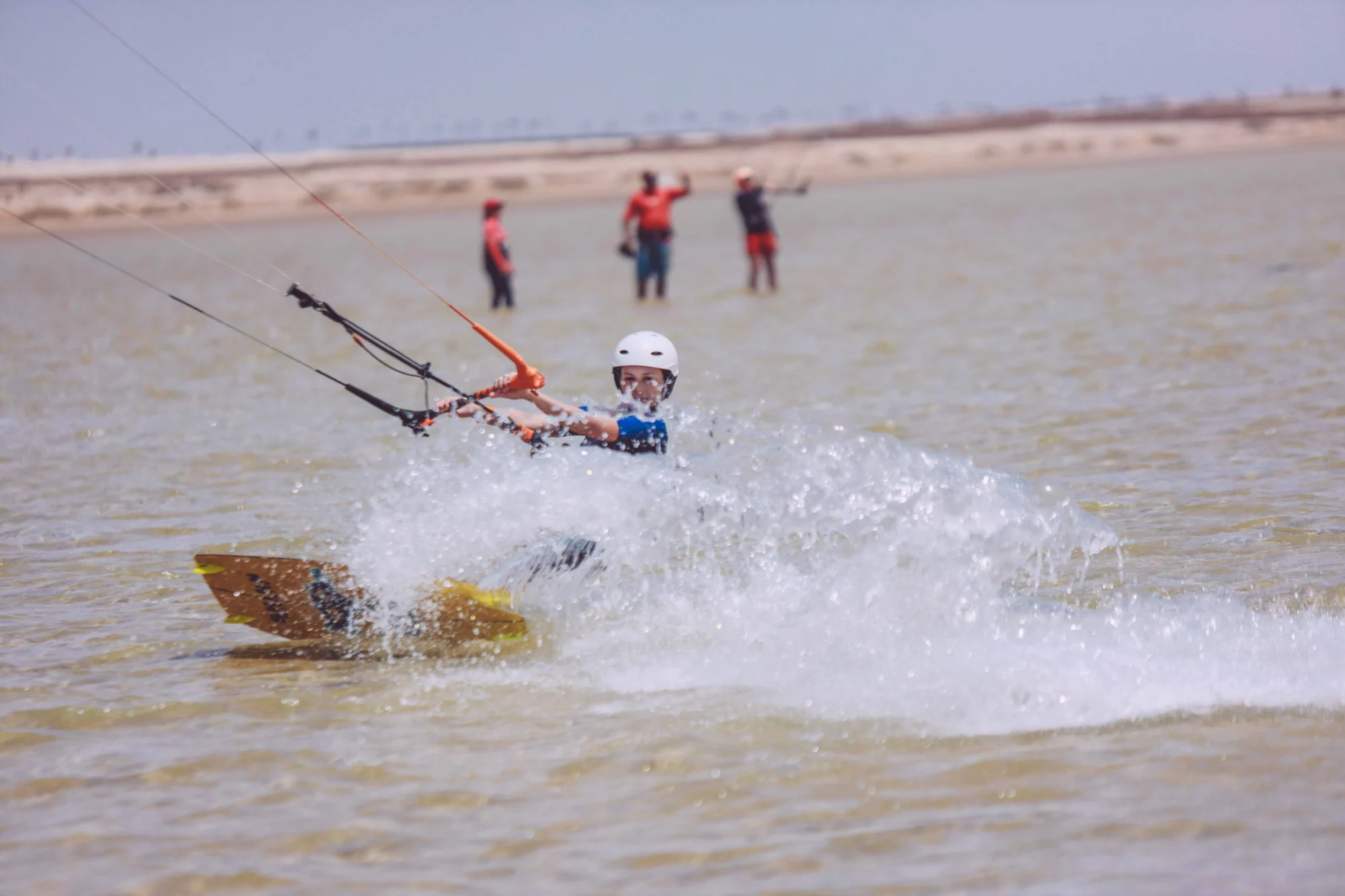 Wyjazdy-kitesurfingowe-z-FunSurf-surftravel-Soma-Bay-Egipt-_22_