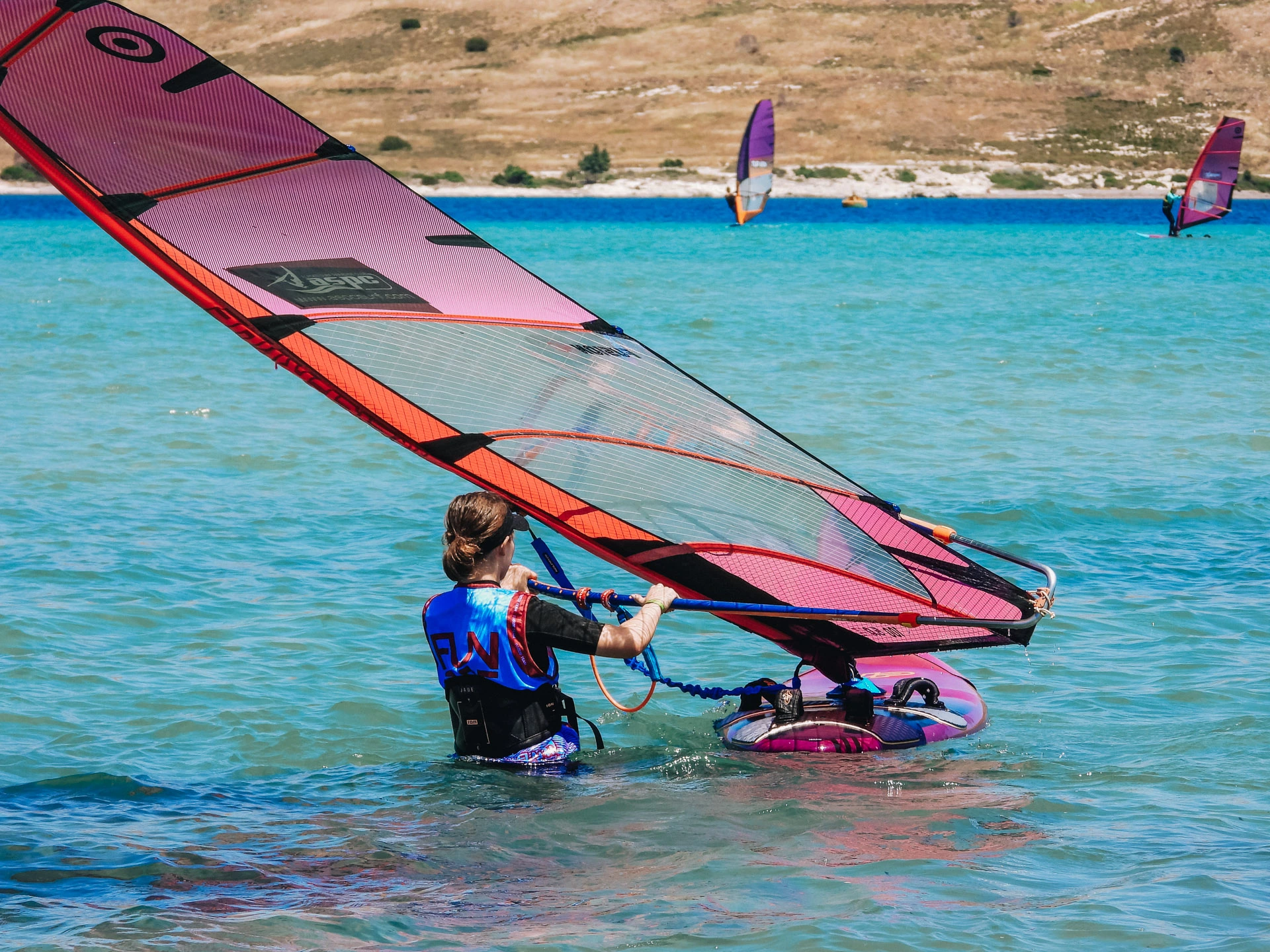 Wyjazdy-na-windsurfing-i-wingfoila-do-Alacati-Turcja-z-FunSurf-3